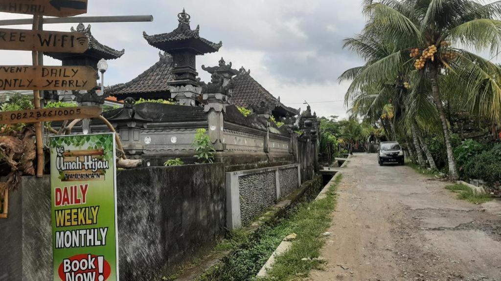 Oyo 90714 Umah Pande Tabanan Near Tanah Lot Selemadeg Exterior foto